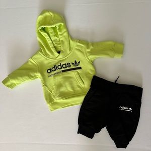 Adidas Baby Boys hoodie and jogger set size 3M Pre-Owned